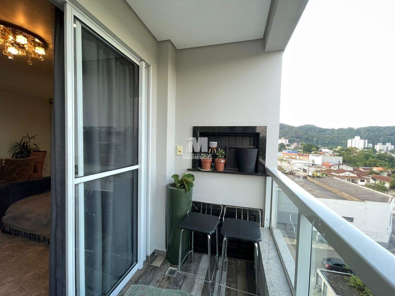 Apartamento à venda no bairro Guarani: 