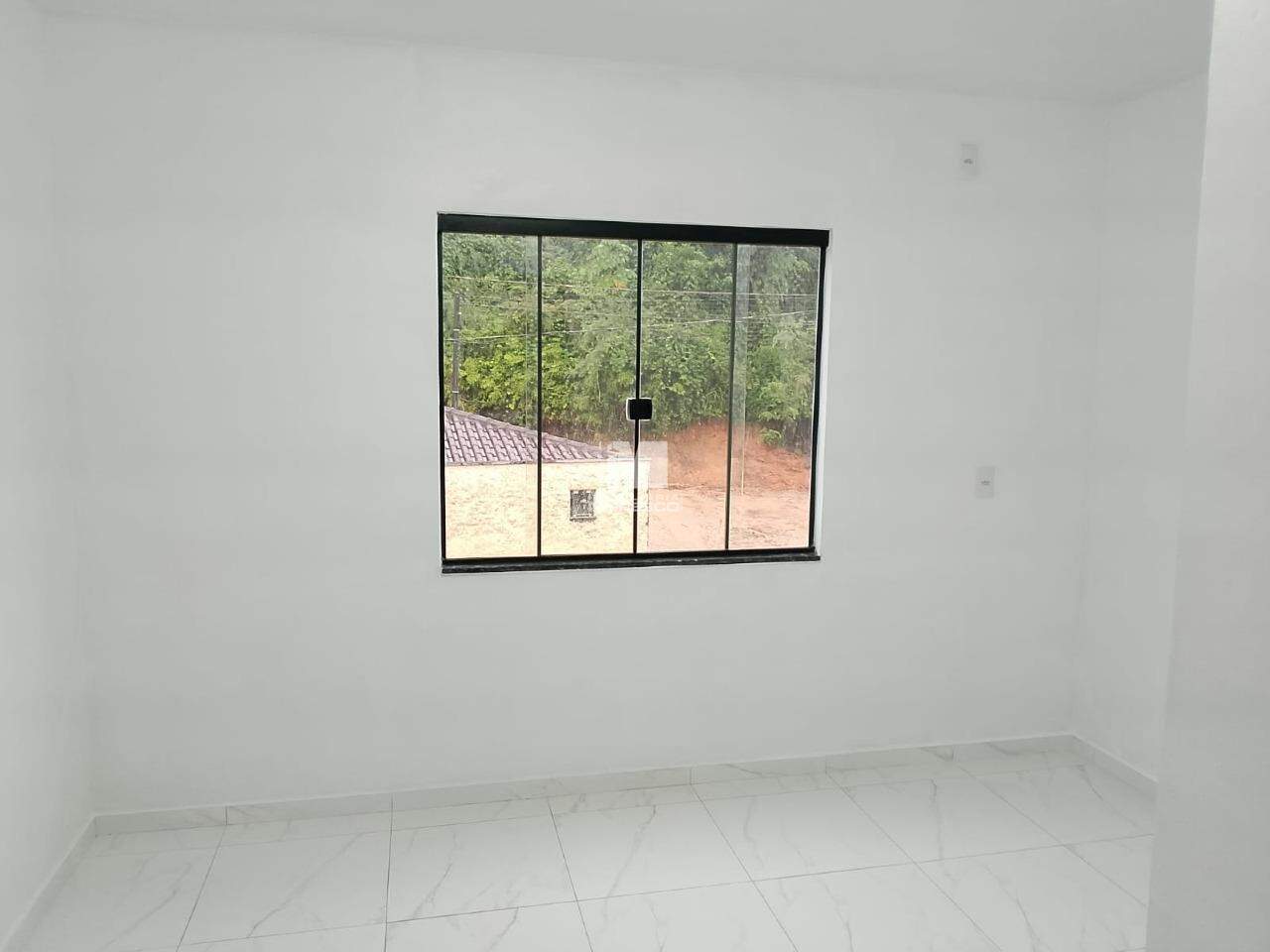 Casa para aluguel no bairro Zantão: 