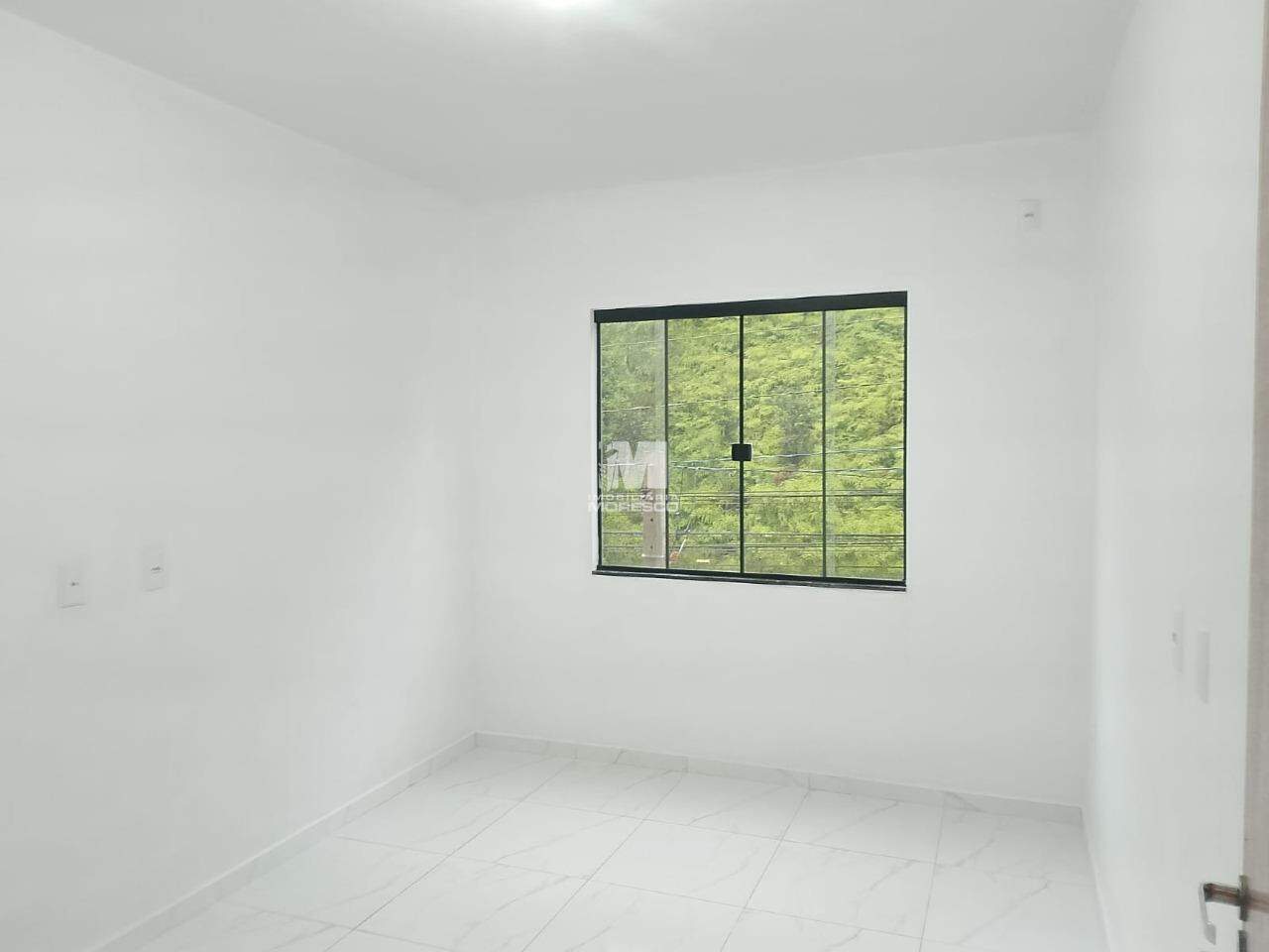 Casa para aluguel no bairro Zantão: 