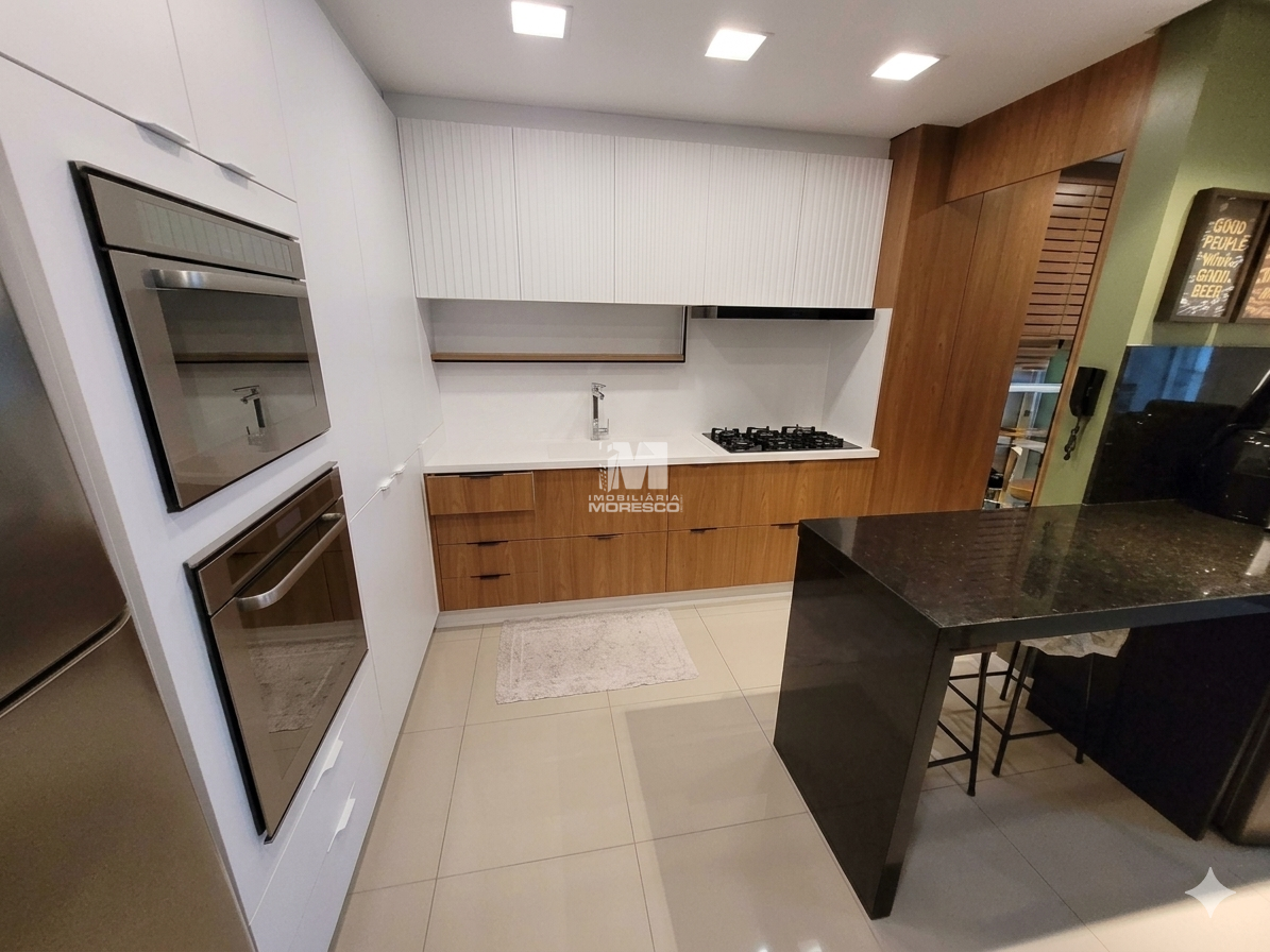 Apartamento à venda no bairro Centro I: 