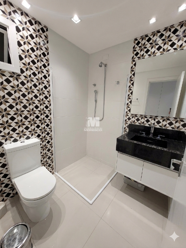 Apartamento à venda no bairro Centro I: 
