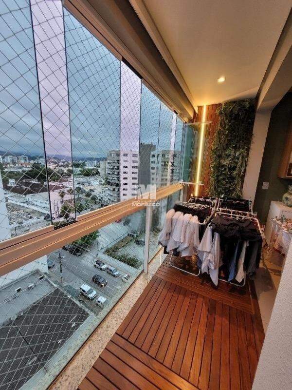 Apartamento à venda no bairro Centro I: 