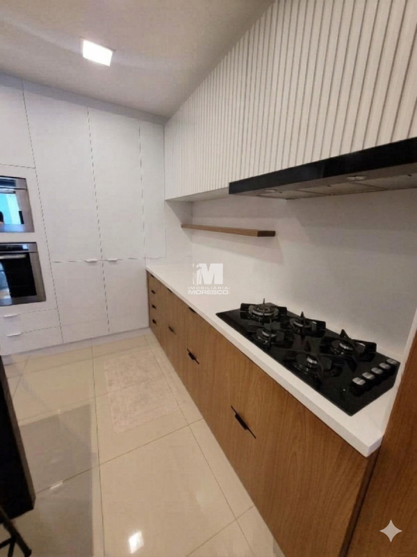 Apartamento à venda no bairro Centro I: 