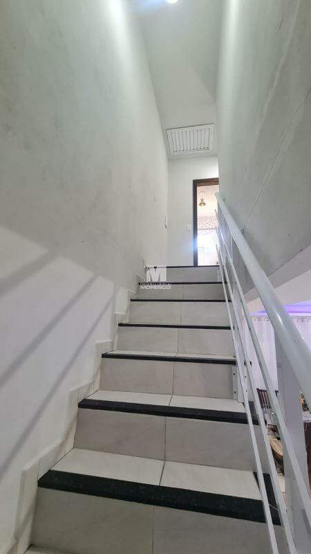 Casa à venda no bairro São João: 