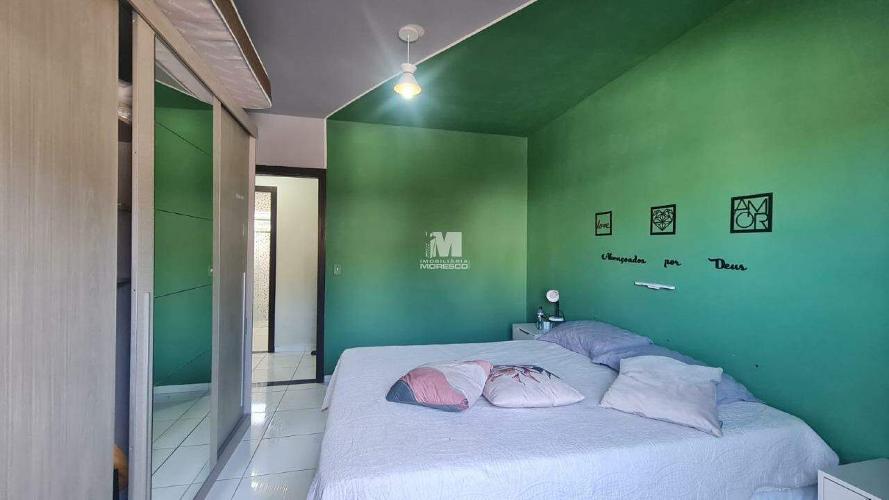 Casa à venda no bairro São João: 