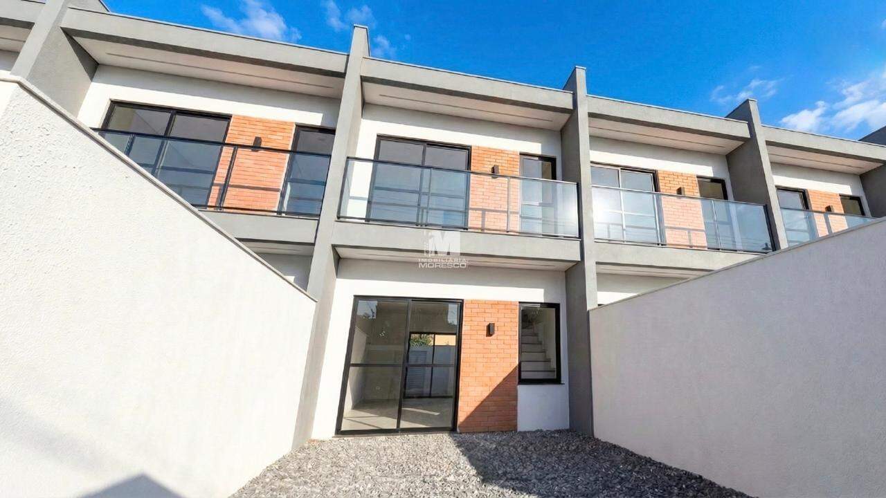 Casa à venda no bairro Cedrinho: 
