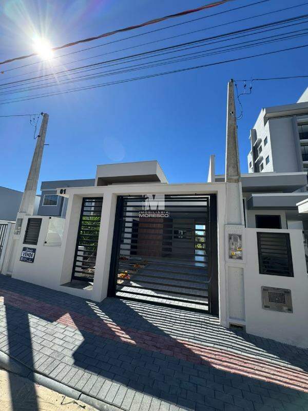 Casa à venda no bairro Rio Branco: 