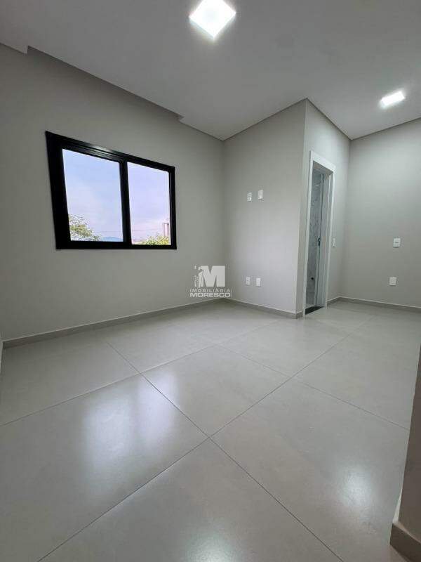 Casa à venda no bairro Rio Branco: 