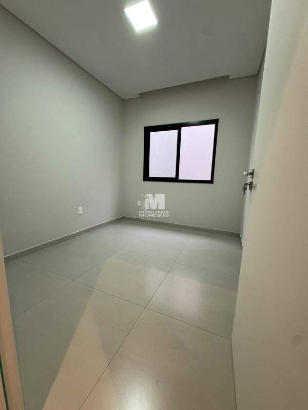 Casa à venda no bairro Rio Branco: 