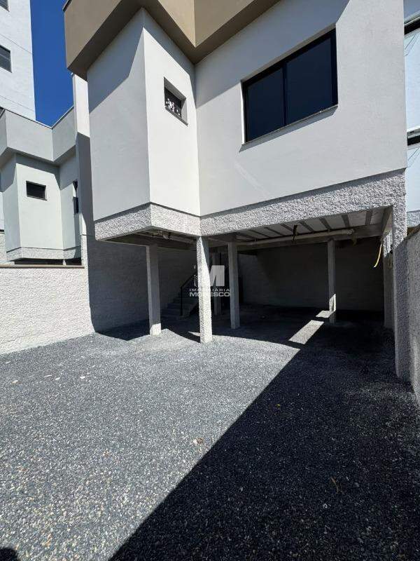Casa à venda no bairro Rio Branco: 