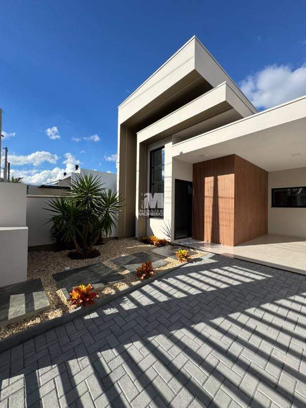 Casa à venda no bairro Rio Branco: 