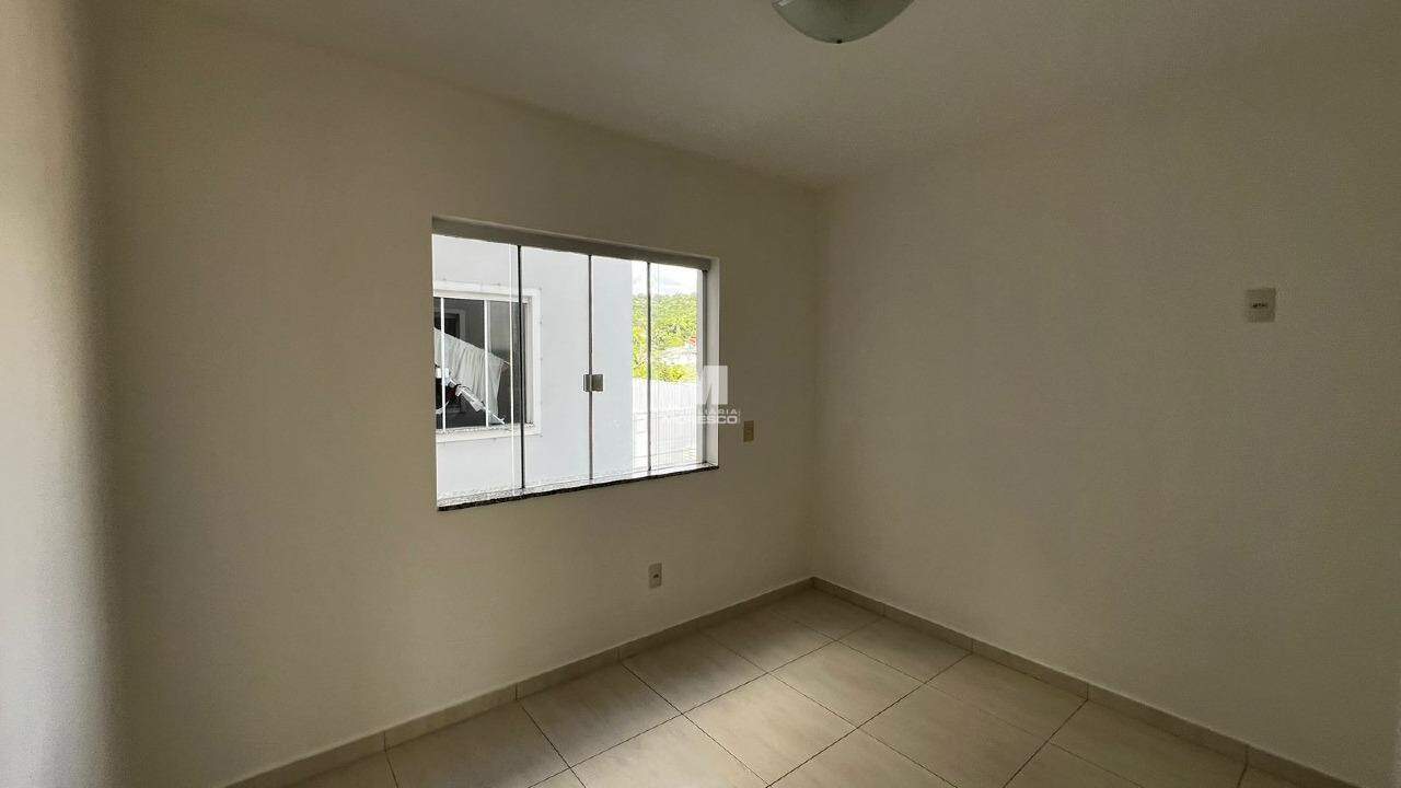Apartamento para aluguel no bairro Guarani: 