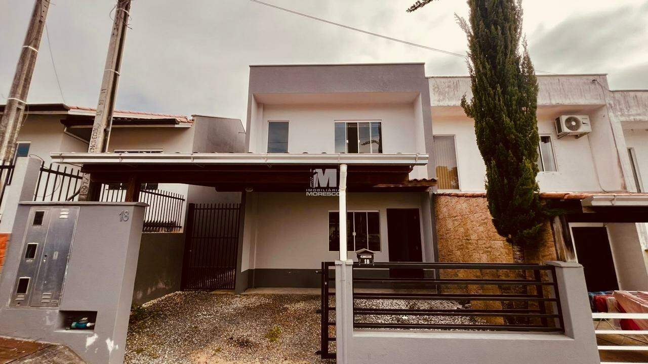 Casa para aluguel no bairro Bateas: 