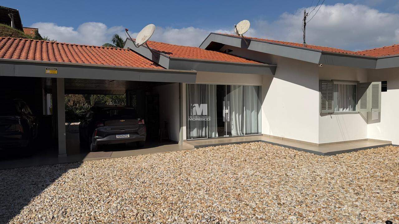 Casa à venda no bairro Imigrantes: 