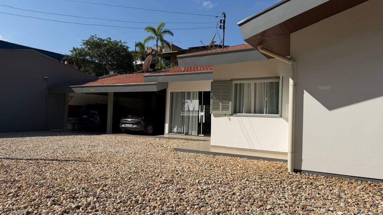 Casa à venda no bairro Imigrantes: 