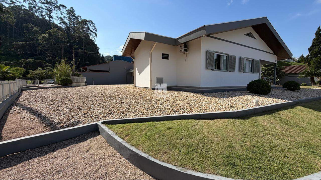 Casa à venda no bairro Imigrantes: 