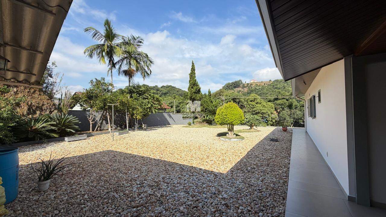 Casa à venda no bairro Imigrantes: 