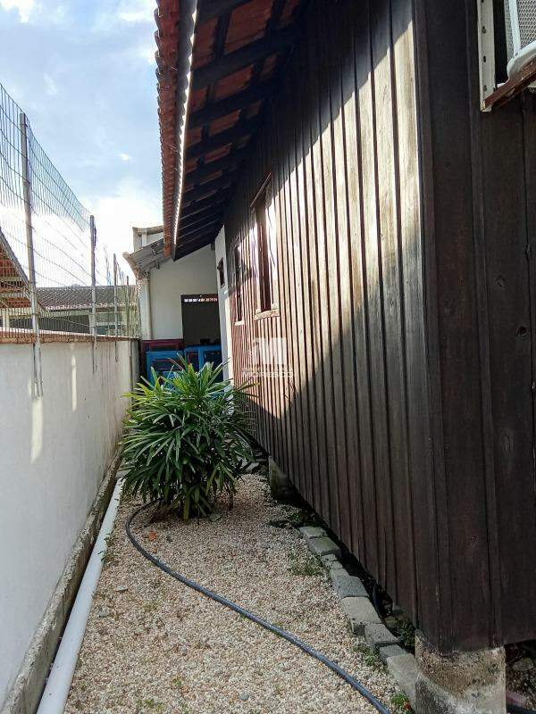 Galpão à venda no bairro Centro: 