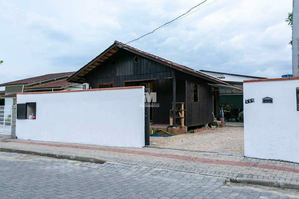 Galpão à venda no bairro Centro: 