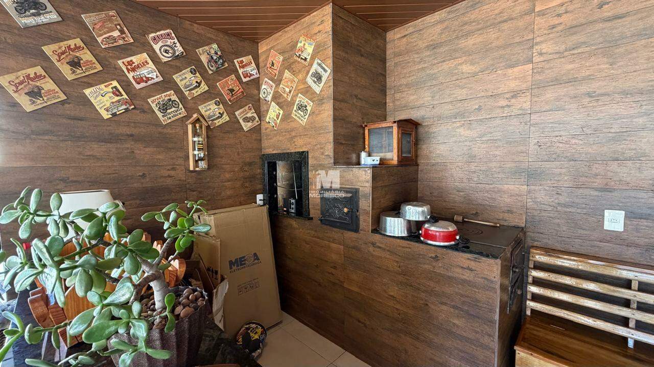 Casa à venda no bairro São Pedro: 