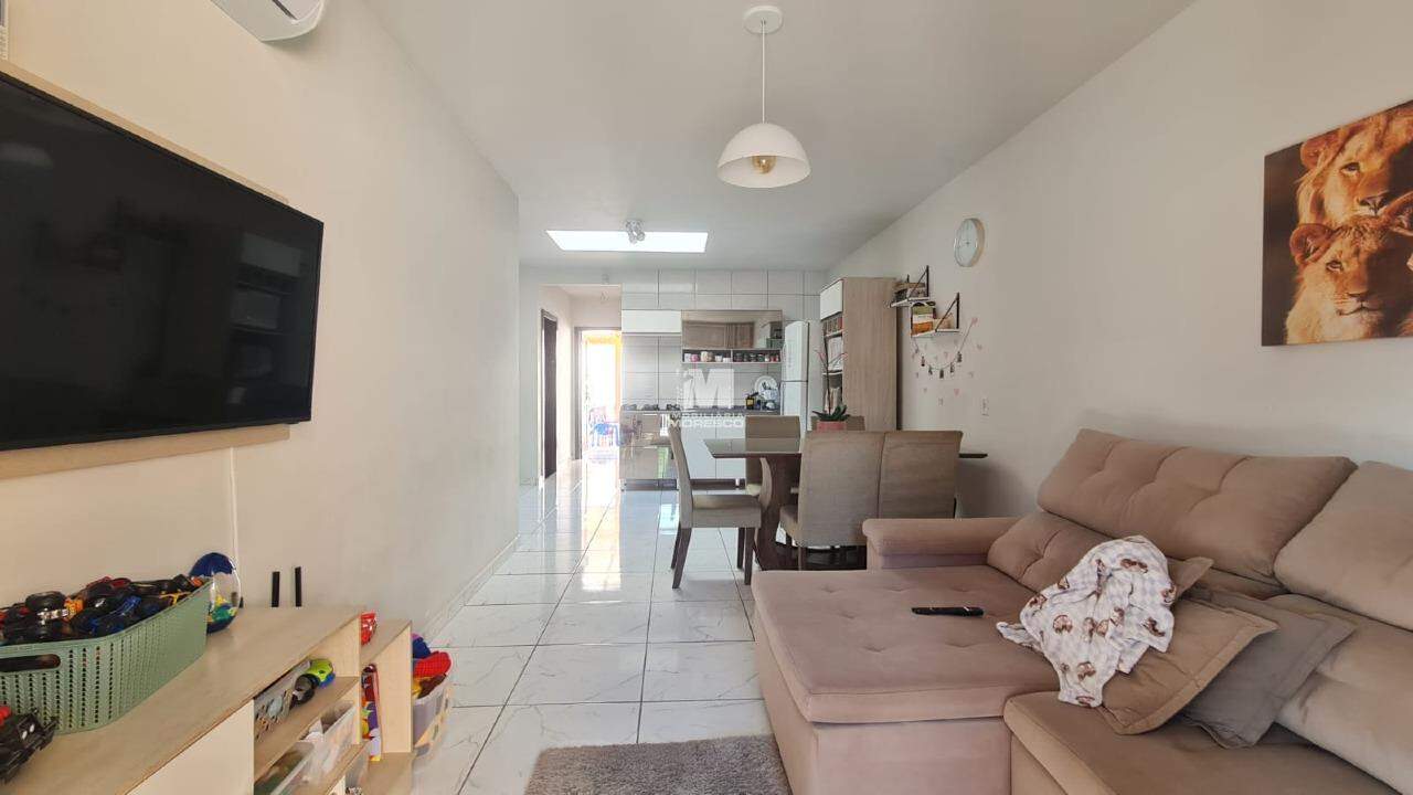 Casa à venda no bairro Limeira Baixa: 