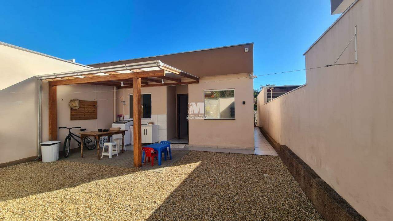 Casa à venda no bairro Limeira Baixa: 