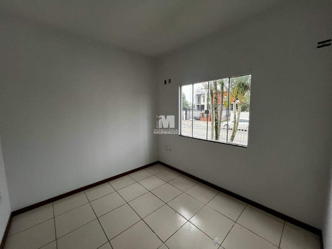 Apartamento para aluguel no bairro Limoeiro: 