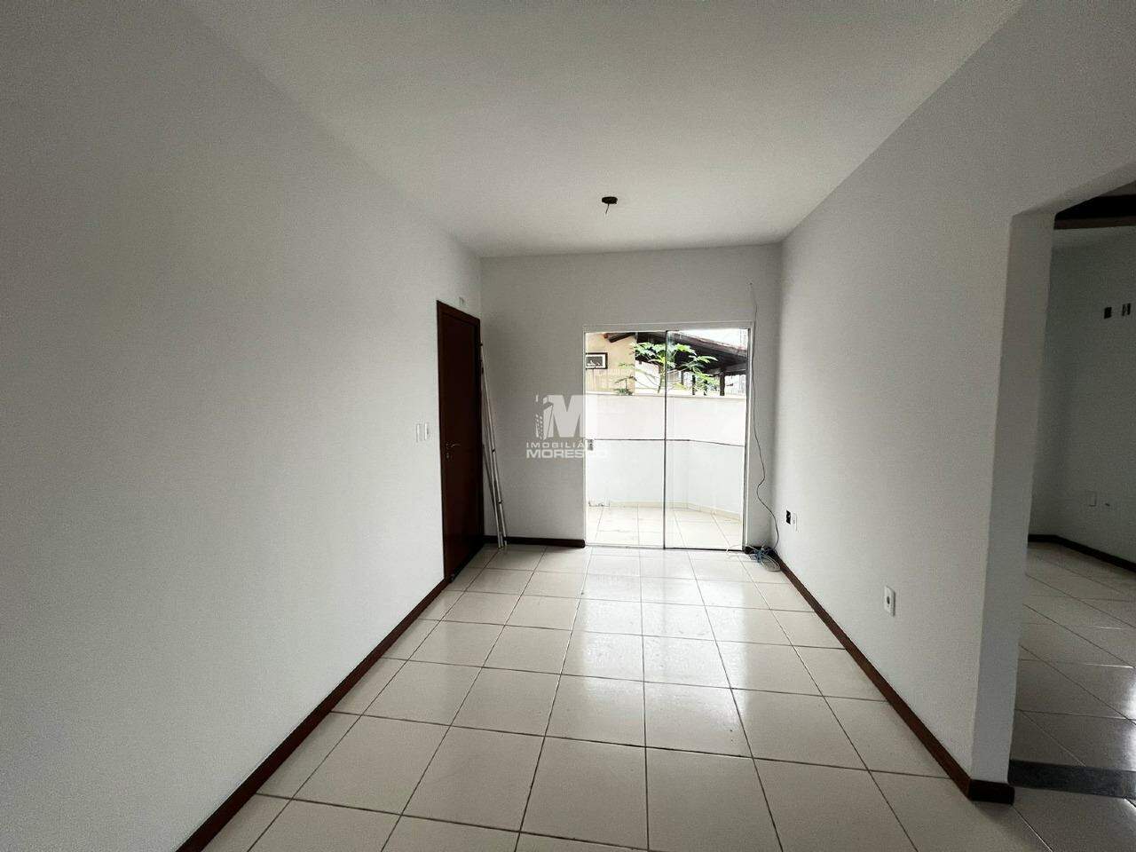 Apartamento para aluguel no bairro Limoeiro: 