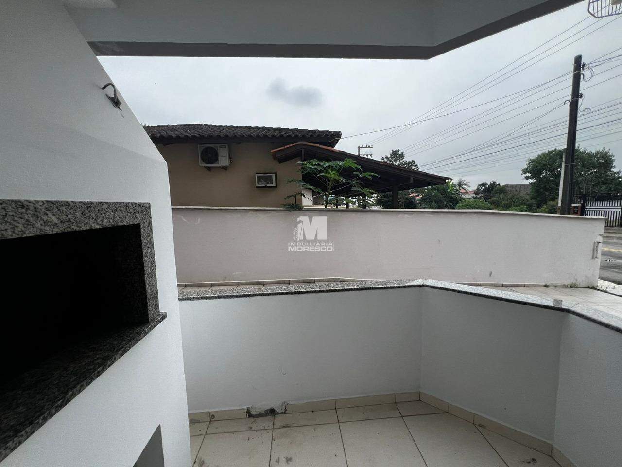 Apartamento para aluguel no bairro Limoeiro: 