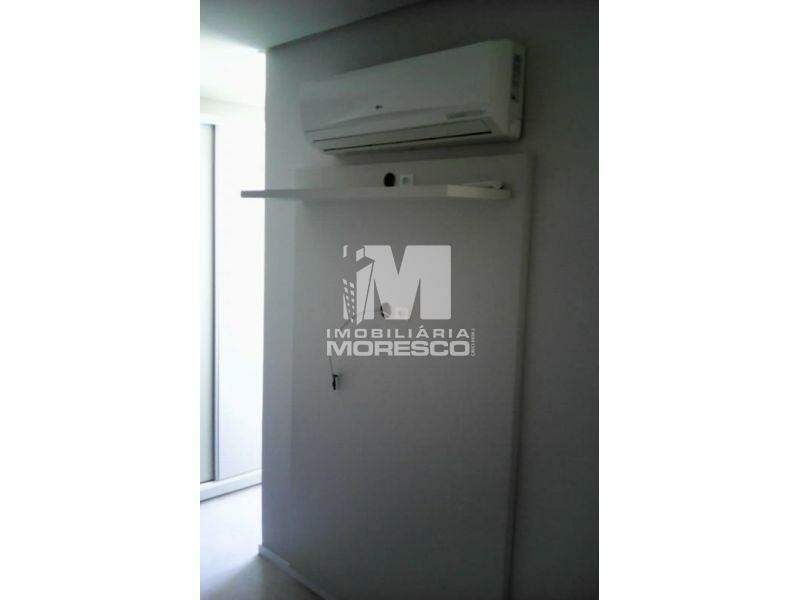 Flat à venda no bairro Santa Terezinha: 