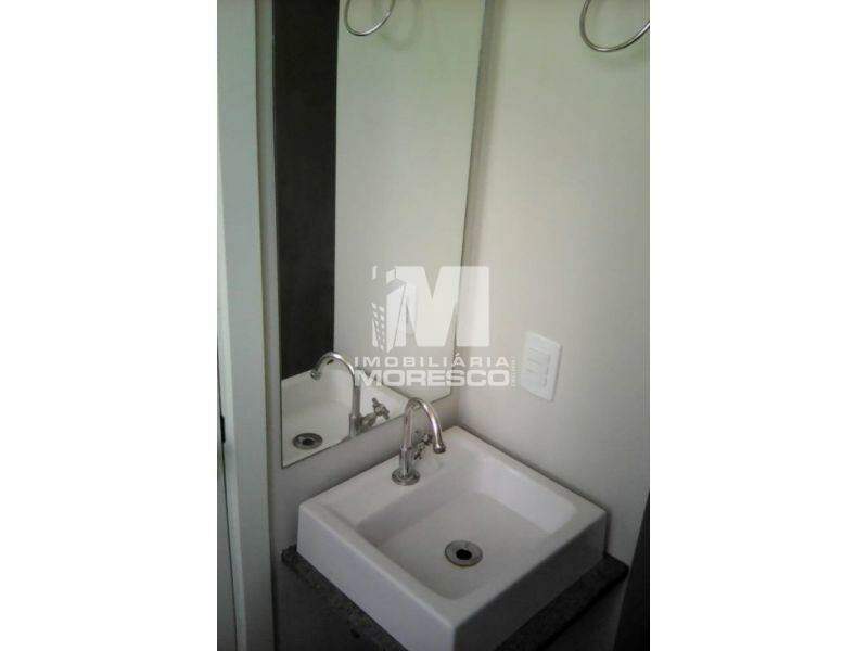 Flat à venda no bairro Santa Terezinha: 