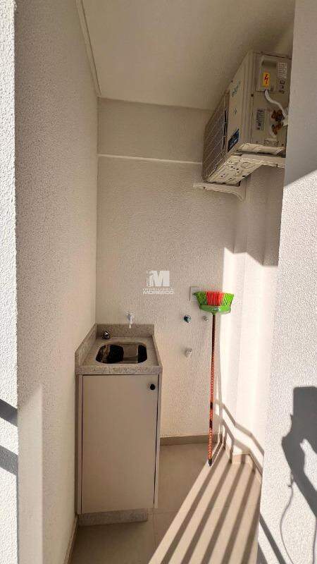 Flat para aluguel no bairro Santa Terezinha: 