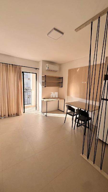 Flat para aluguel no bairro Santa Terezinha: 