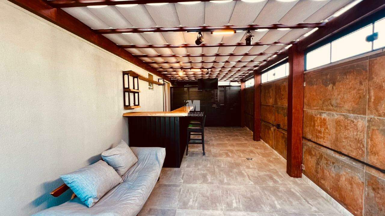 Apartamento à venda no bairro Centro I: 