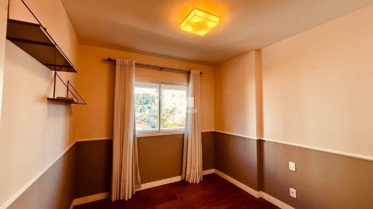 Apartamento à venda no bairro Centro I: 