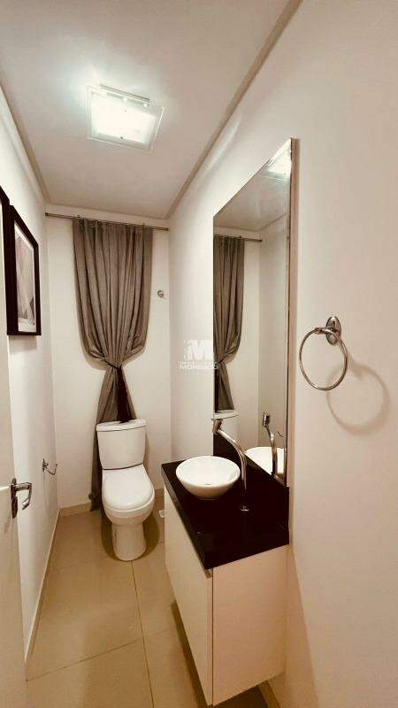 Apartamento à venda no bairro Centro I: 