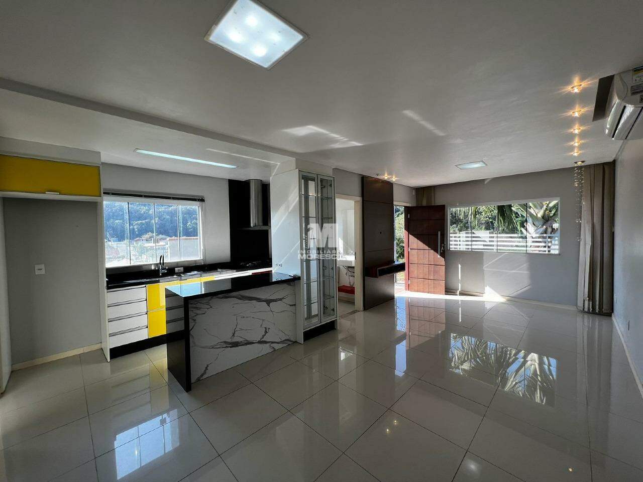 Casa para aluguel no bairro Dom Joaquim: 