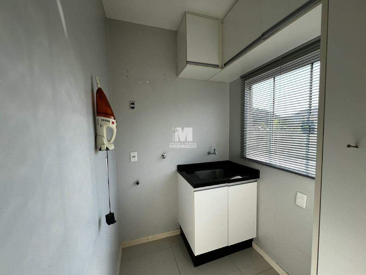 Casa para aluguel no bairro Dom Joaquim: 