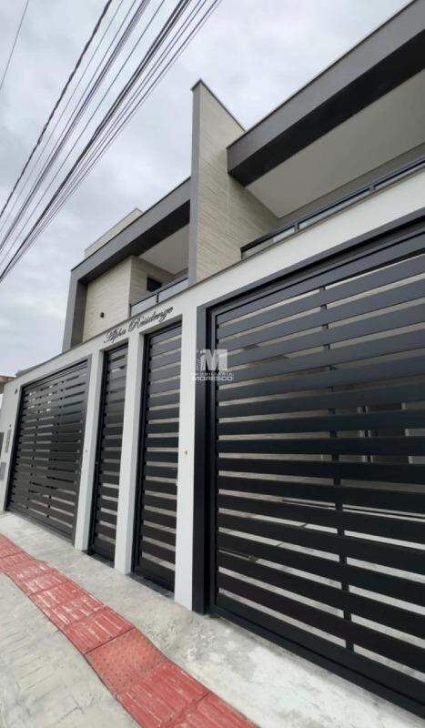Casa à venda no bairro Santa Terezinha: 