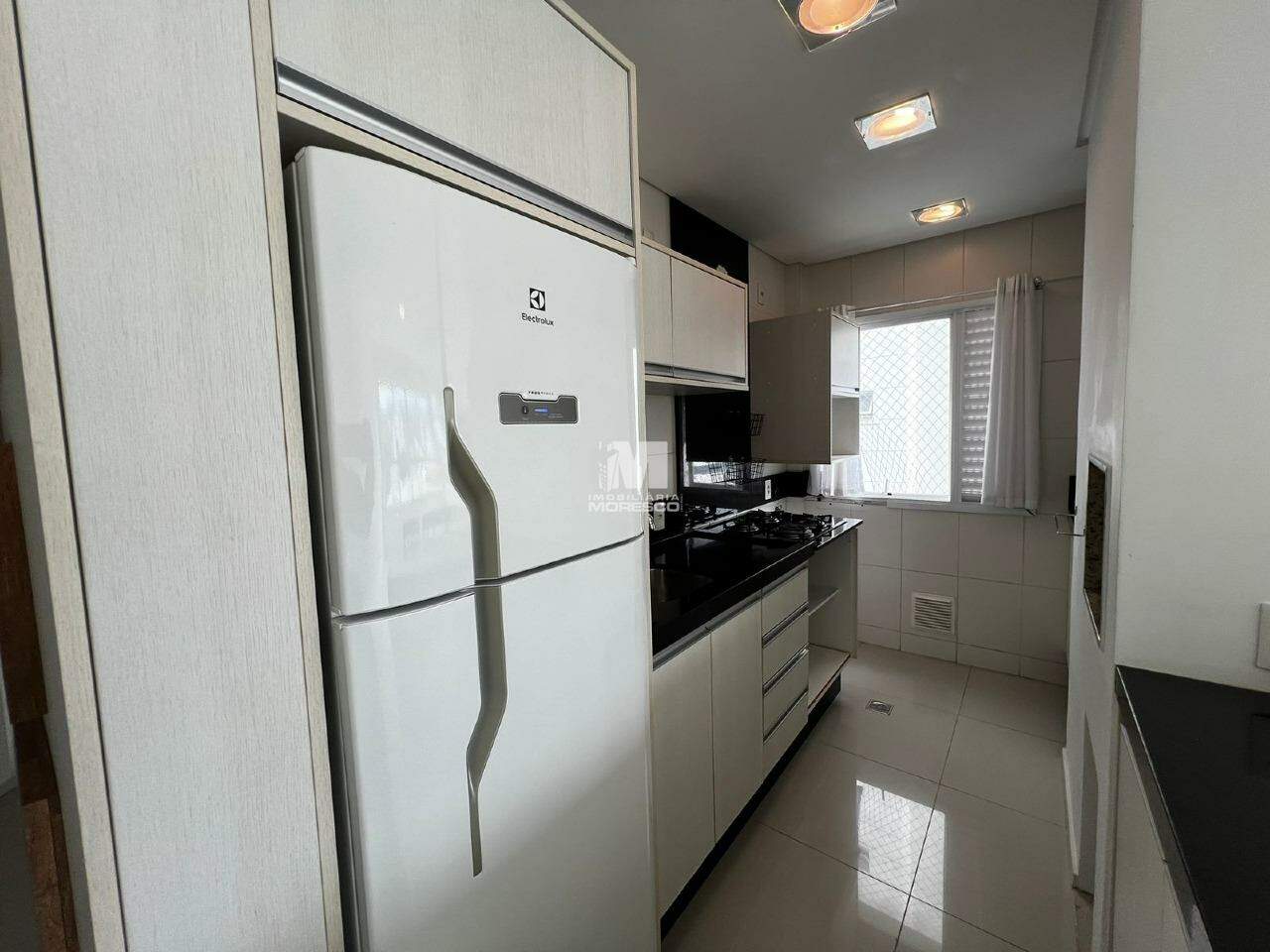 Apartamento à venda no bairro São Luiz: 