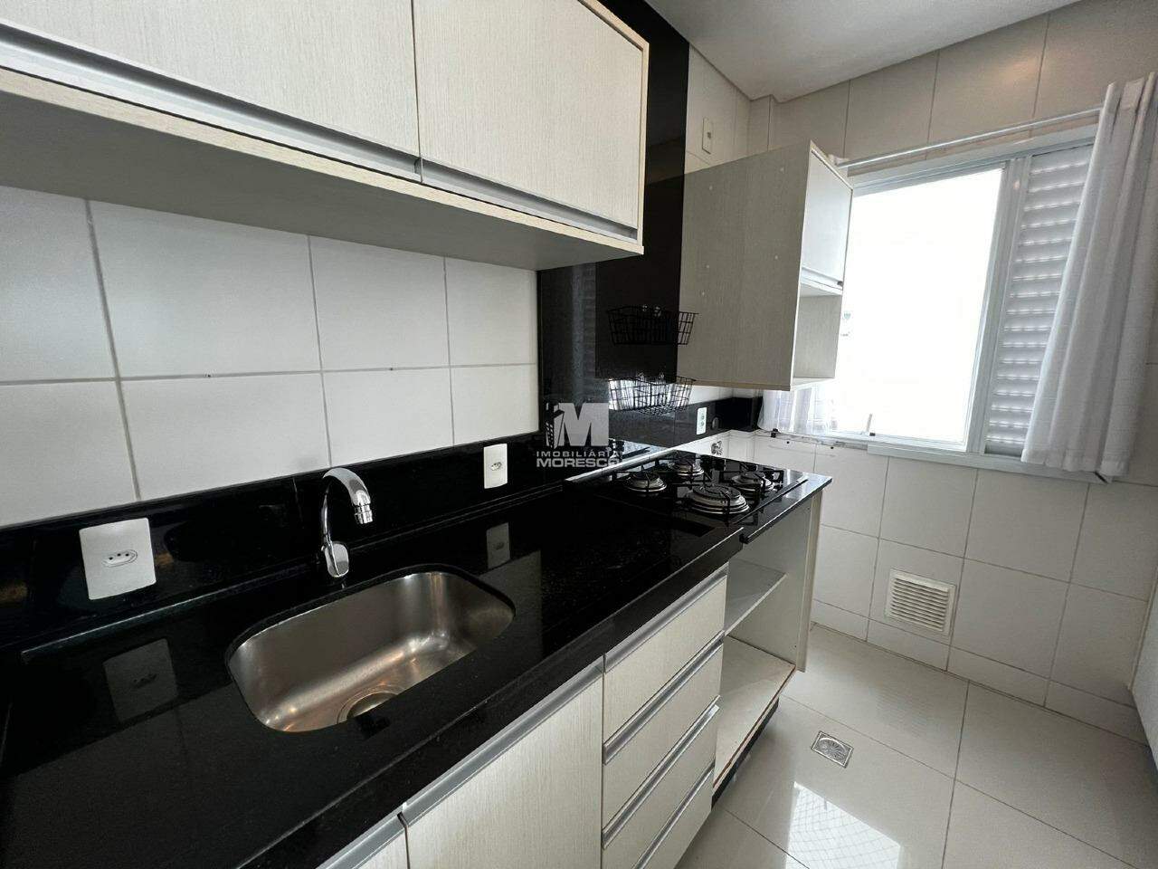 Apartamento à venda no bairro São Luiz: 