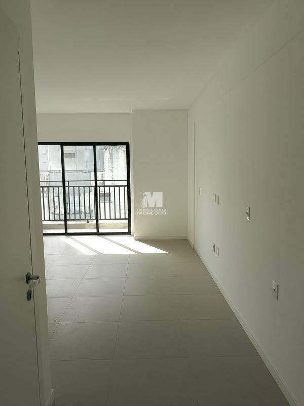 Flat para aluguel no bairro Santa Terezinha: