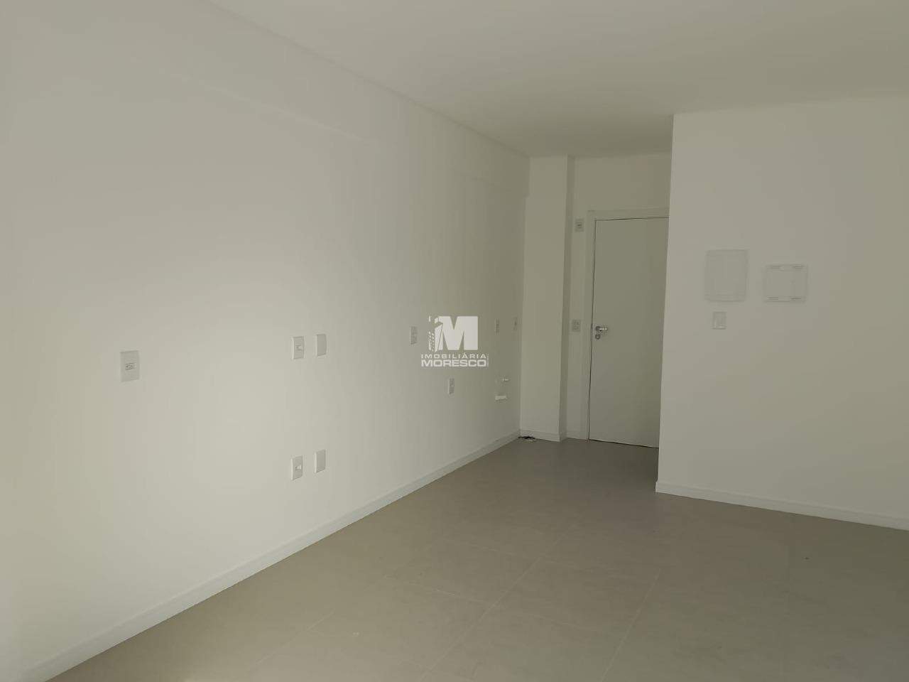 Flat para aluguel no bairro Santa Terezinha: 