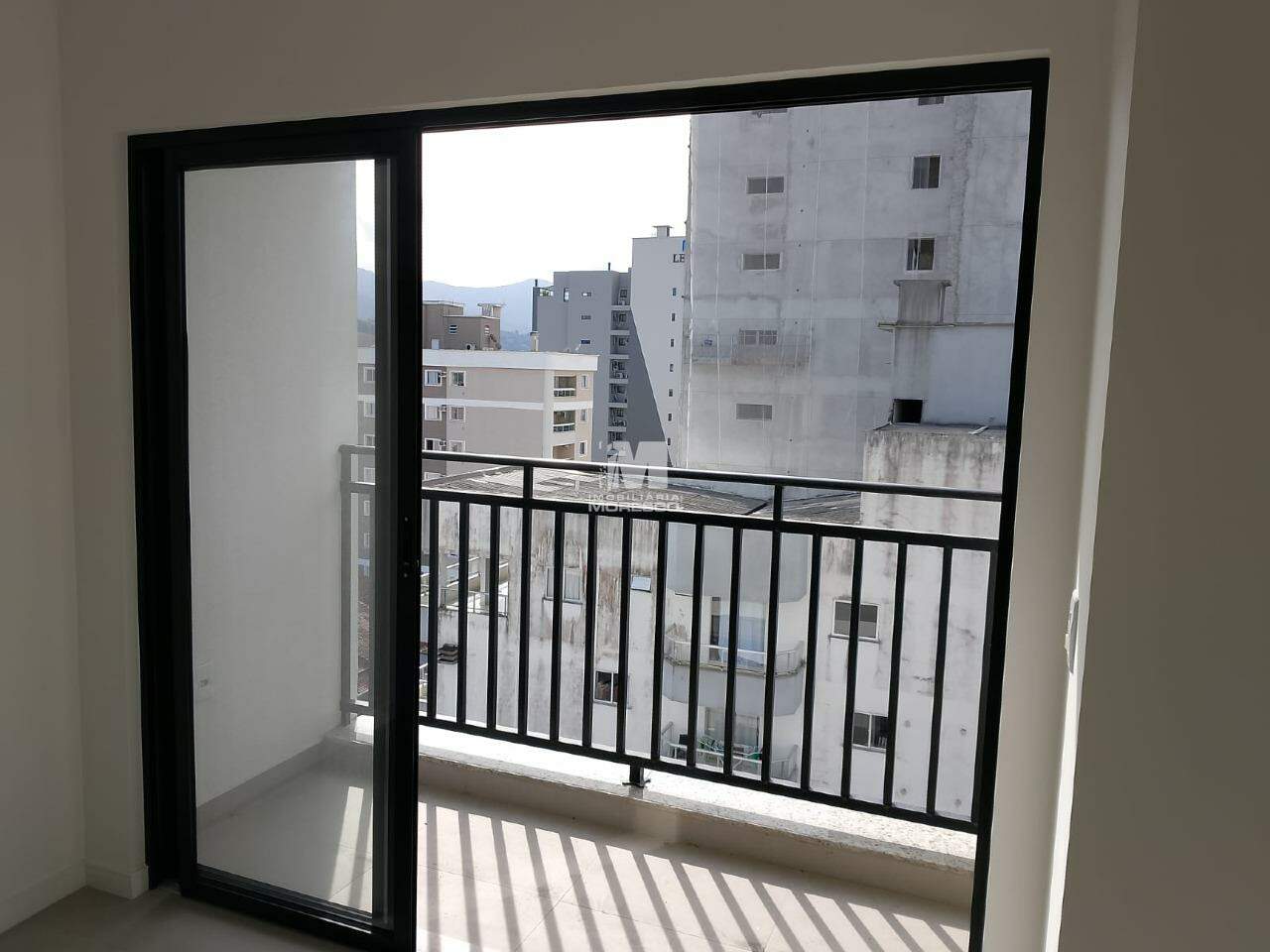 Flat para aluguel no bairro Santa Terezinha: 