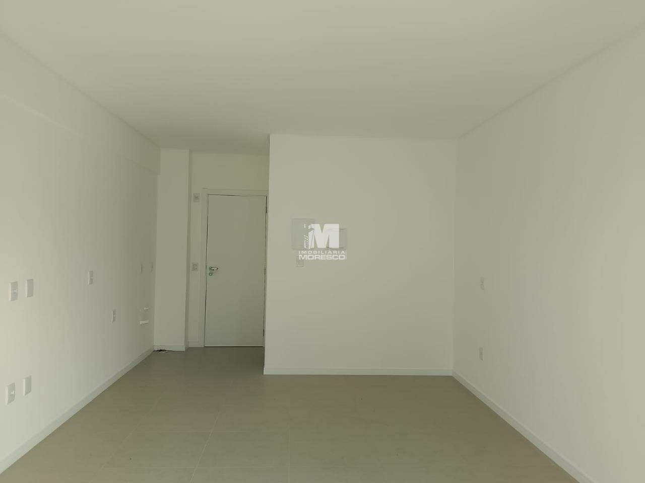 Flat para aluguel no bairro Santa Terezinha: 