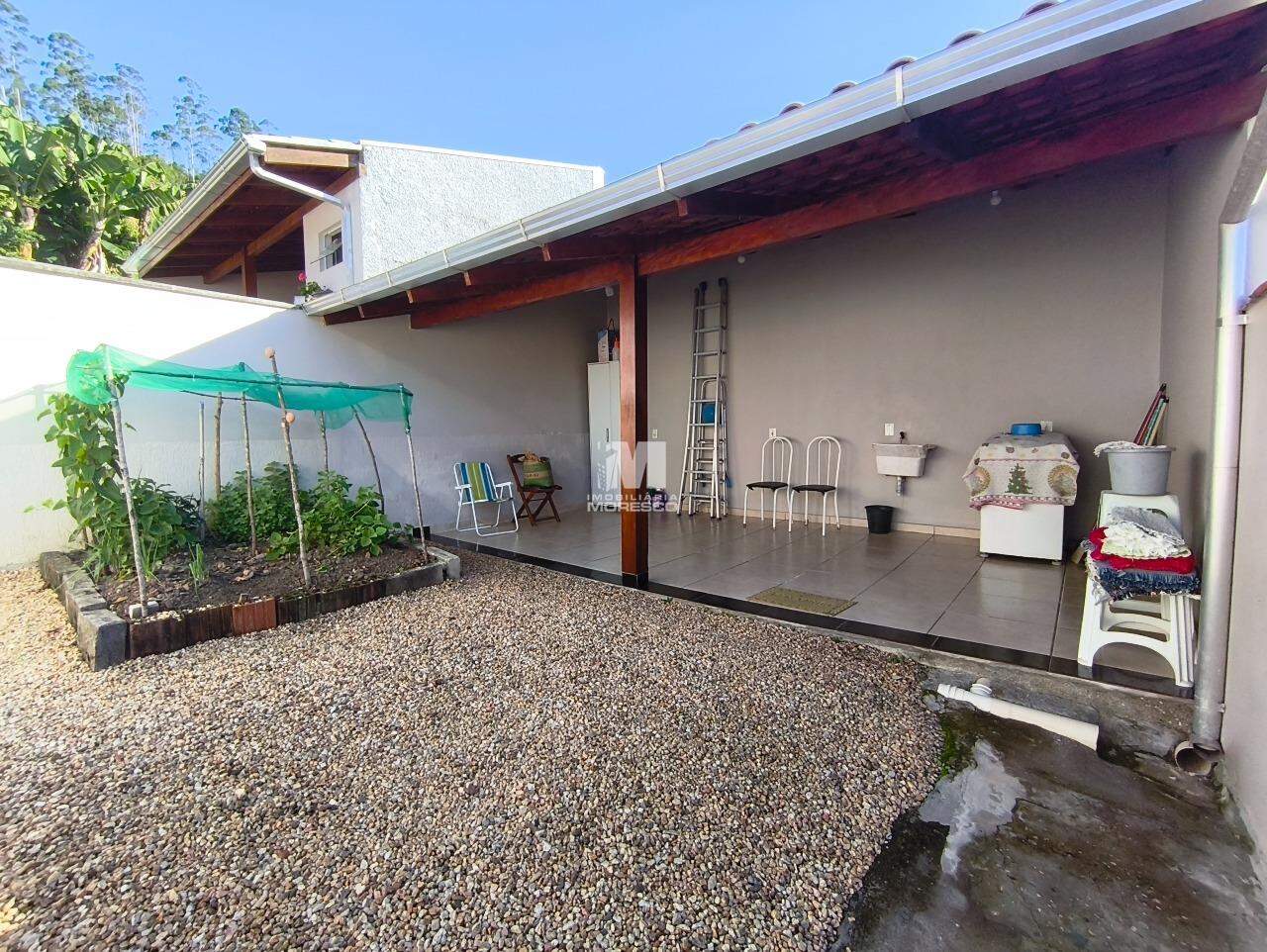 Casa à venda no bairro Dom Joaquim: 