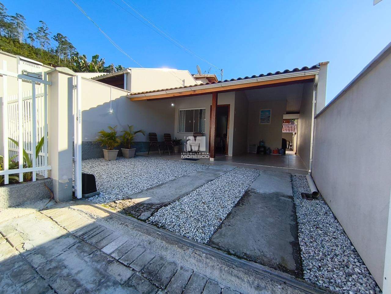 Casa à venda no bairro Dom Joaquim: 