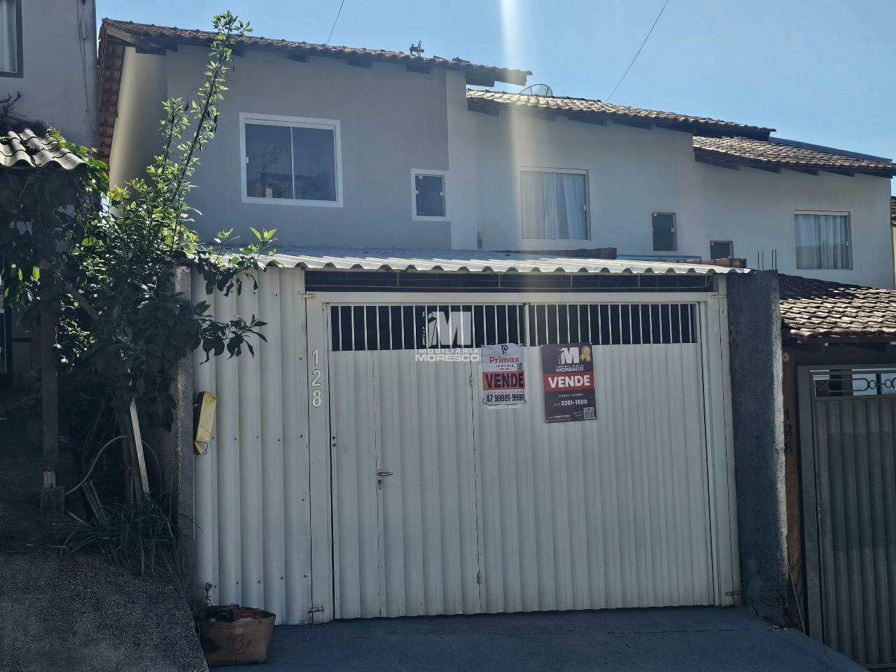 Casa à venda no bairro Primeiro de Maio: 