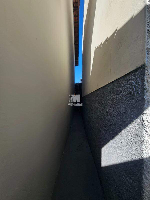 Casa à venda no bairro Primeiro de Maio: 