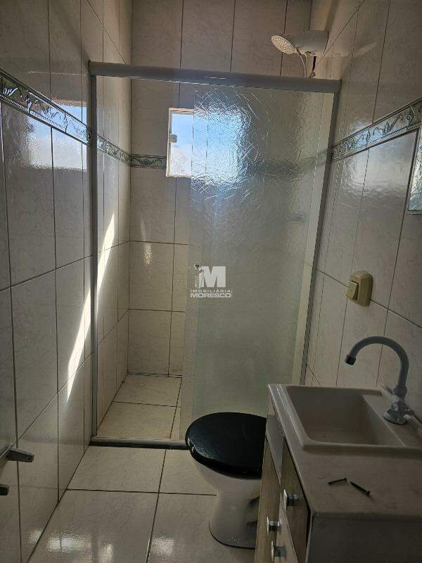 Casa à venda no bairro Primeiro de Maio: 